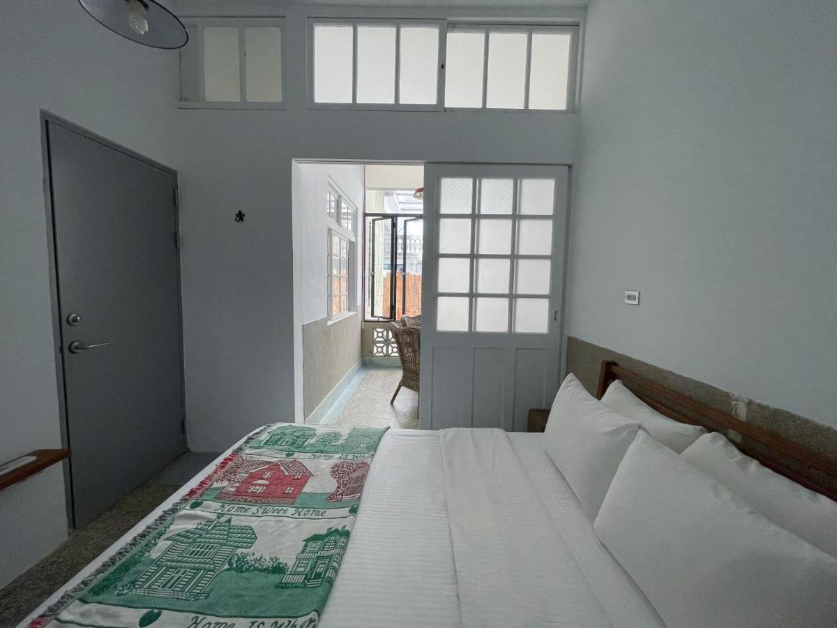 8 Door老宅民宿 Hengchun Old Town Zewnętrze zdjęcie